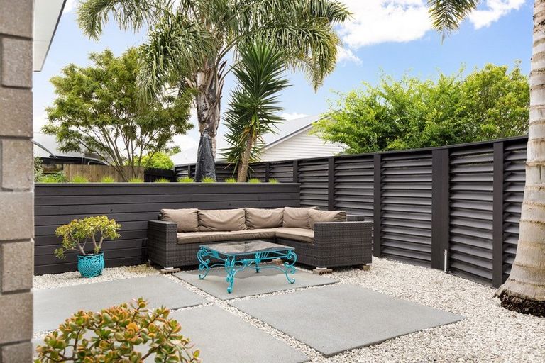 Photo of property in 111a Carlyle Street, Leamington, Cambridge, 3432