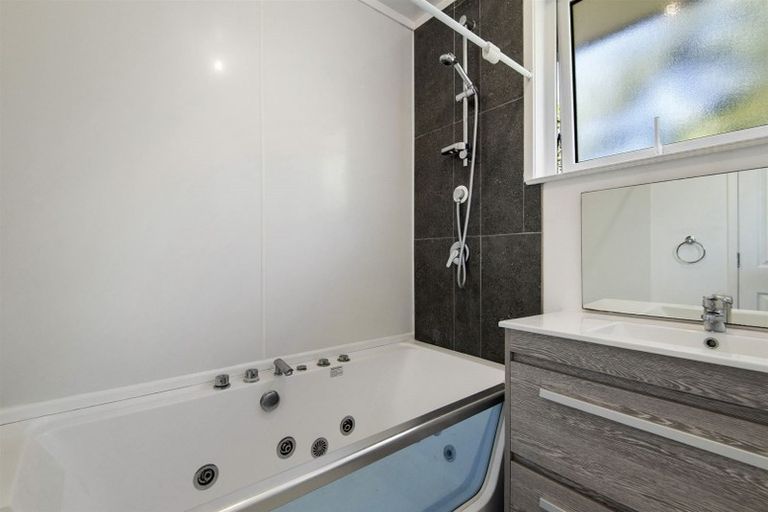 Photo of property in 17 Taurus Crescent, Beach Haven, Auckland, 0626