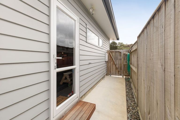 Photo of property in 20 Freedom Drive, Kelvin Grove, Palmerston North, 4414
