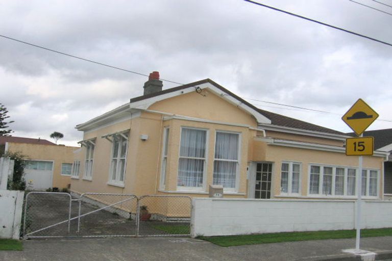 Photo of property in 71 Wakefield Street, Alicetown, Lower Hutt, 5010