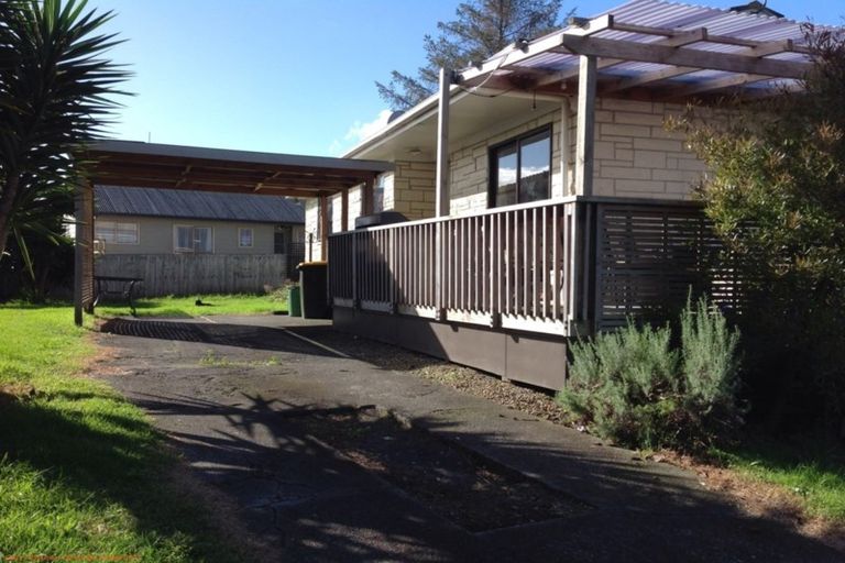 Photo of property in 241 Mahia Road, Weymouth, Auckland, 2103