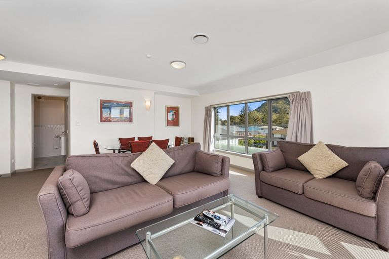 Photo of property in Anchorage Apartments, 315/36 Victoria Road, Mount Maunganui, 3116