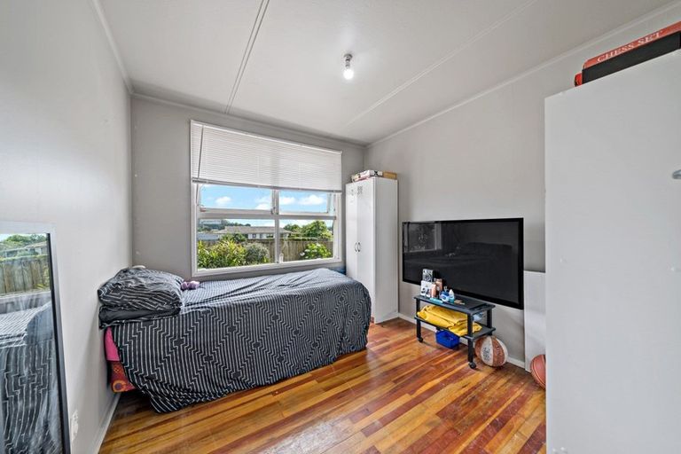 Photo of property in 15 Jarman Road, Mount Wellington, Auckland, 1060