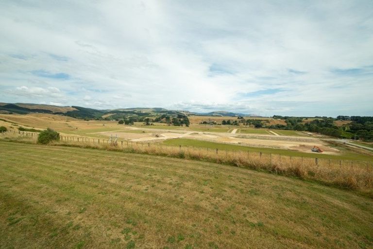 Photo of property in 10 Varsity Heights, Fitzherbert, Palmerston North, 4410