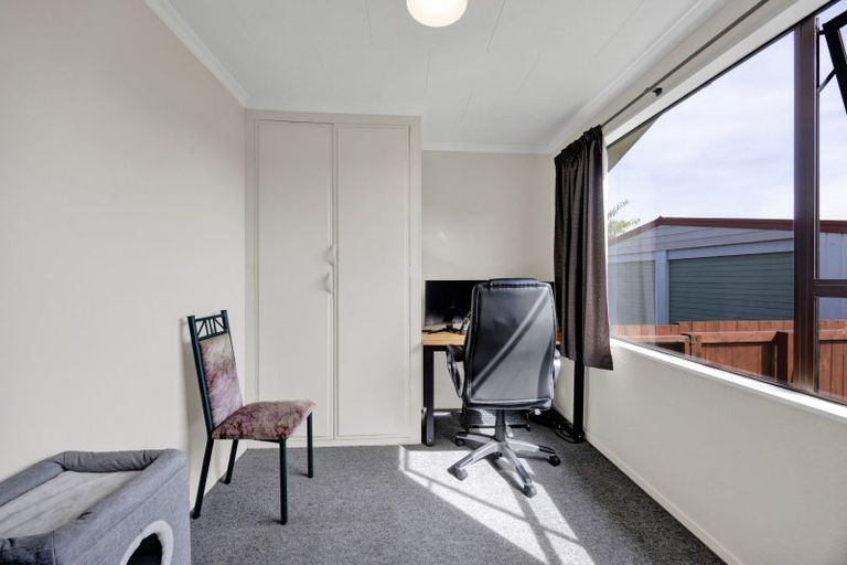 Photo of property in 38 Glamis Avenue, Bell Block, New Plymouth, 4312