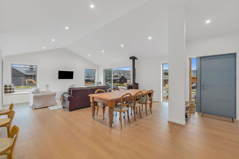 Photo of property in 46 Atkins Road, Luggate, Wanaka, 9382