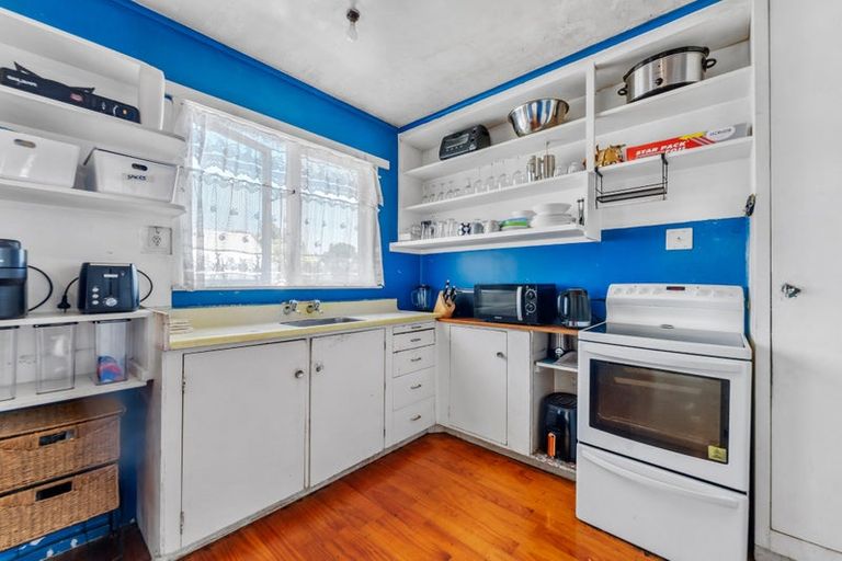 Photo of property in 11 Alexander Crescent, Otara, Auckland, 2023