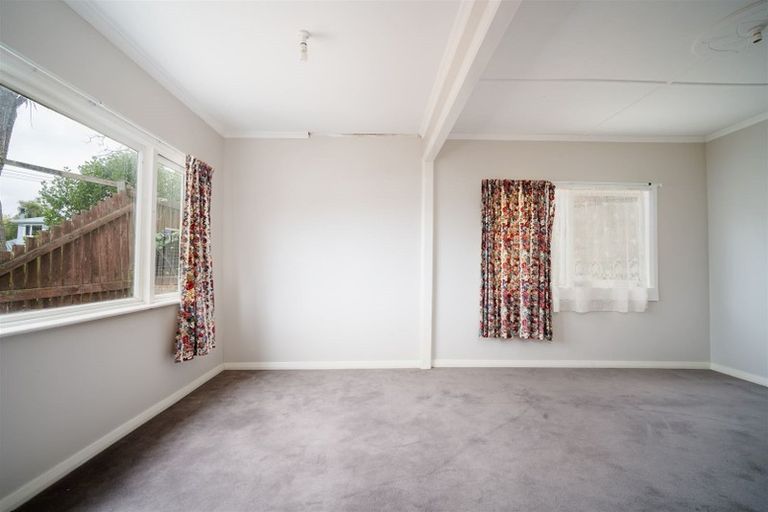 Photo of property in 38 Peter Street, Caversham, Dunedin, 9012