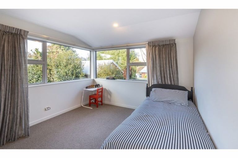 Photo of property in 1 Paikea Place, Somerfield, Christchurch, 8024