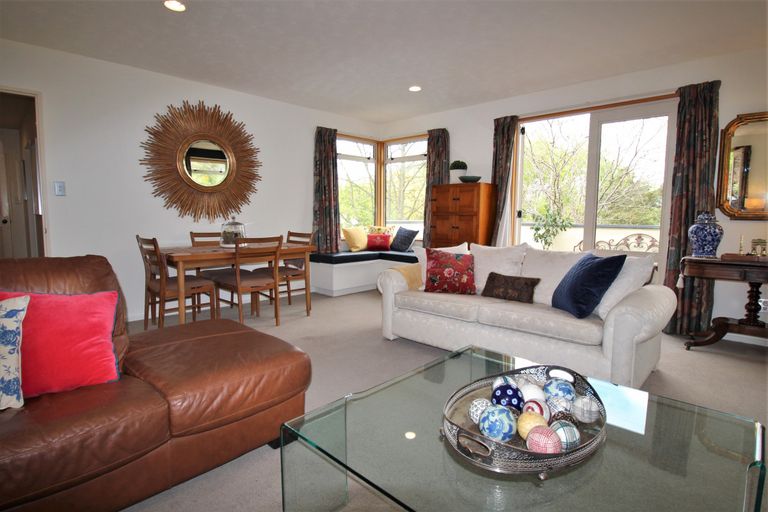 Photo of property in 2 Hazlett Street, Clyde, 9330