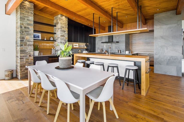 Photo of property in 16 Mistake Drive, Lake Tekapo, 7999