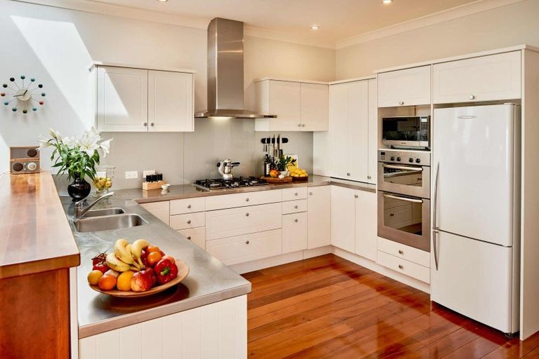 Photo of property in 41 Ponsonby Road, Karori, Wellington, 6012