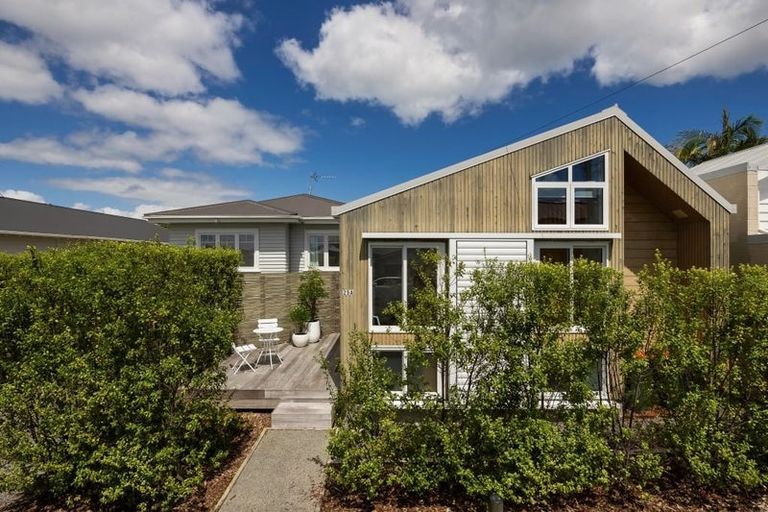 Photo of property in 25a Tui Street, Mount Maunganui, 3116