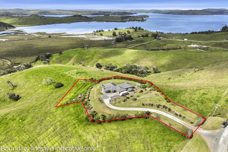 Photo of property in 281 Linton Road, Maungaturoto, 0583