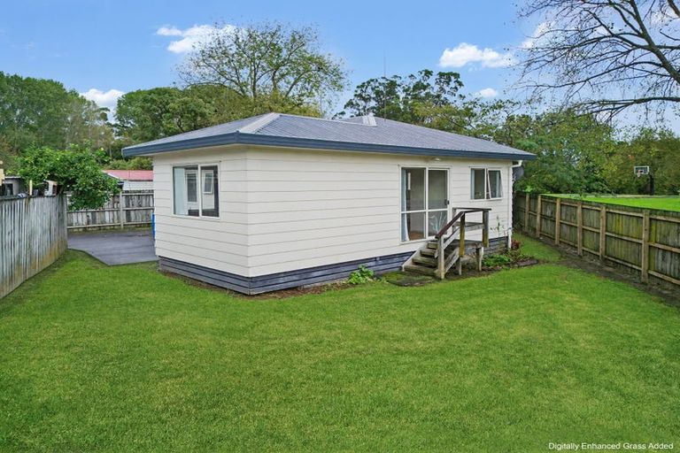 Photo of property in 2/19 Velvet Crescent, Otara, Auckland, 2023
