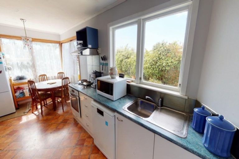 Photo of property in 4 Drake Street, Levin, 5510