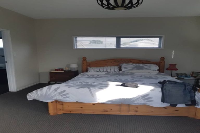 Photo of property in 2 Rainsford Street, Moturoa, New Plymouth, 4310