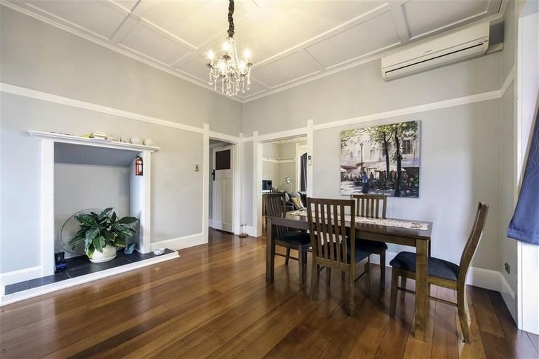 Photo of property in 25 Kennedy Road, Napier South, Napier, 4110