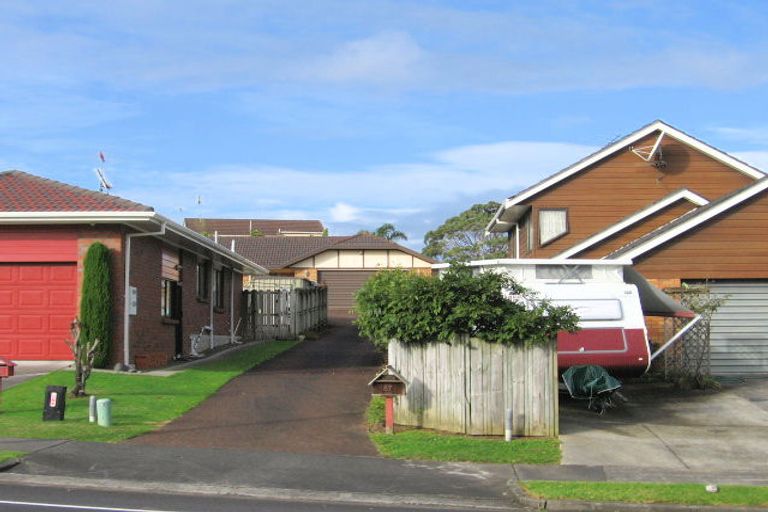 Photo of property in 87 Gosford Drive, Botany Downs, Auckland, 2010