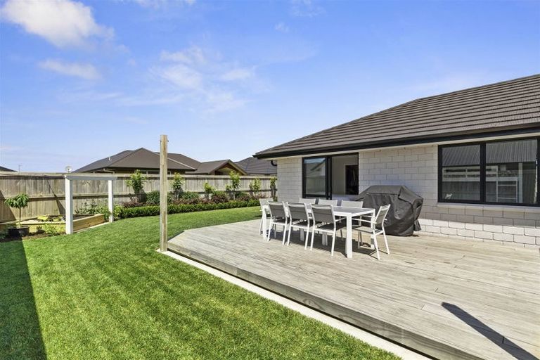 Photo of property in 43 Pinehurst Crescent, Morrinsville, 3300