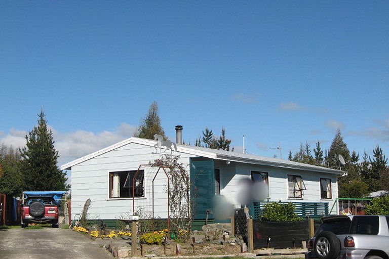 Photo of property in 23 Holt Place, Waipukurau, 4200