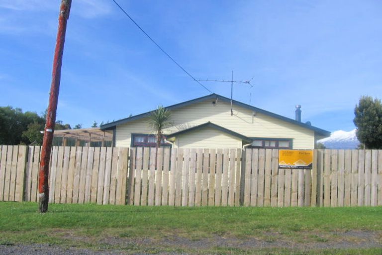 Photo of property in 3 Tawhero Street, Ohakune, 4625