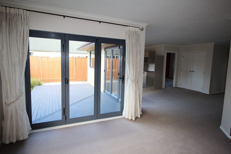 Photo of property in 47 Florence Avenue, Palmerston North, 4414