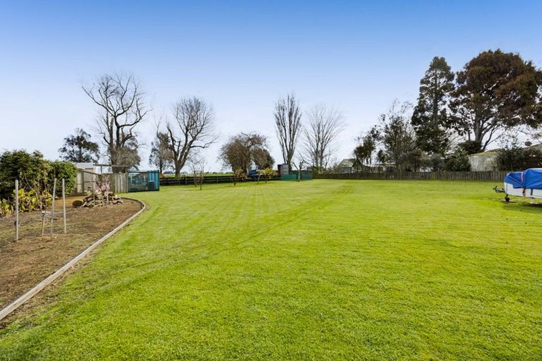 Photo of property in 320 Austin Road, Normanby, Hawera, 4673
