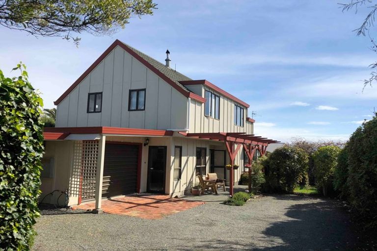 Photo of property in 2/10 Ngaio Street, Stoke, Nelson, 7011