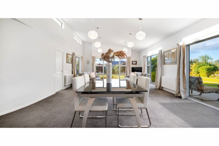 Photo of property in 24 Elizabeth Allen Drive, West Melton, 7618