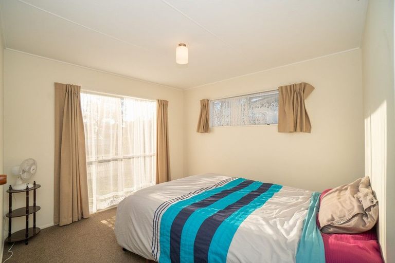 Photo of property in 6 Meadowbrook Drive, Cloverlea, Palmerston North, 4412