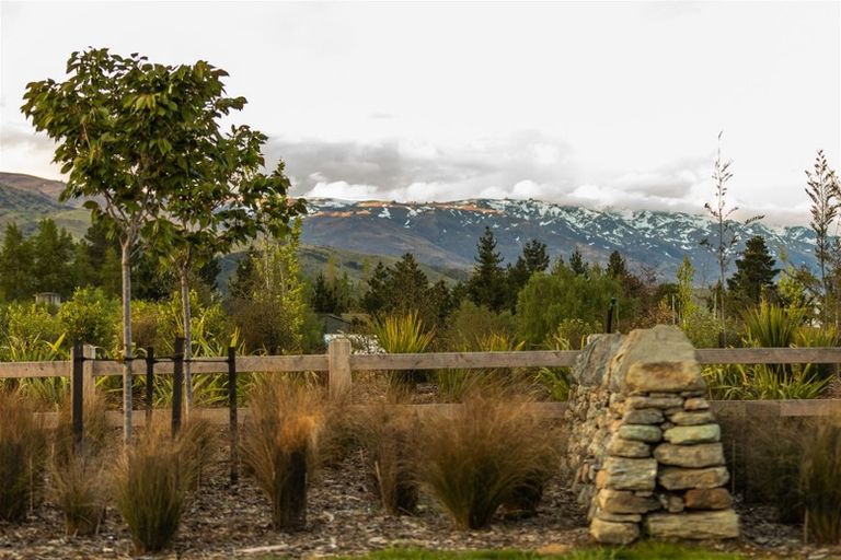 Photo of property in 77 Stone Drive, Cromwell, 9384