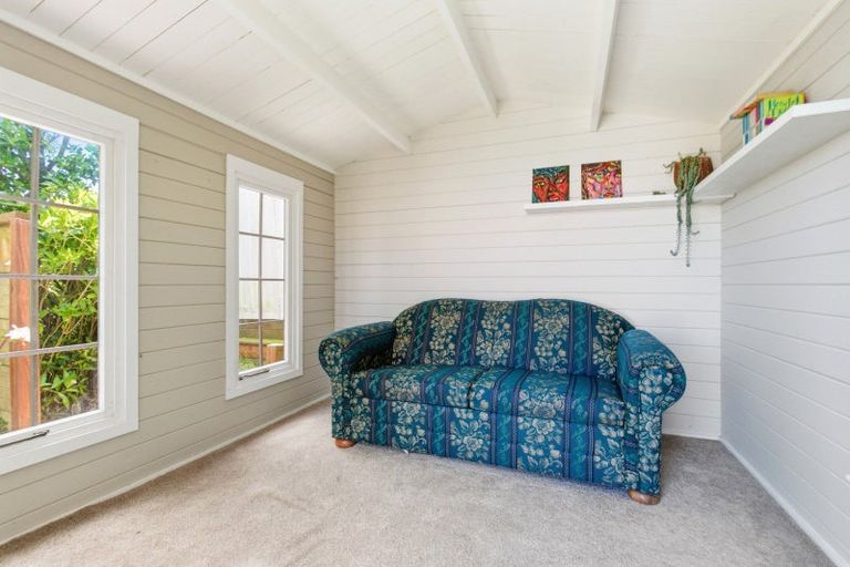 Photo of property in 17 Benares Street, Khandallah, Wellington, 6035