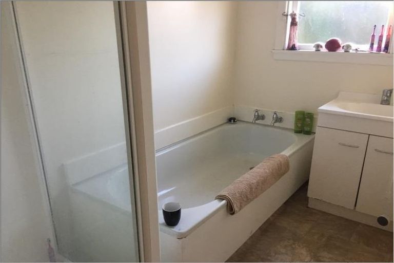 Photo of property in 14 Dufek Crescent, Wigram, Christchurch, 8042