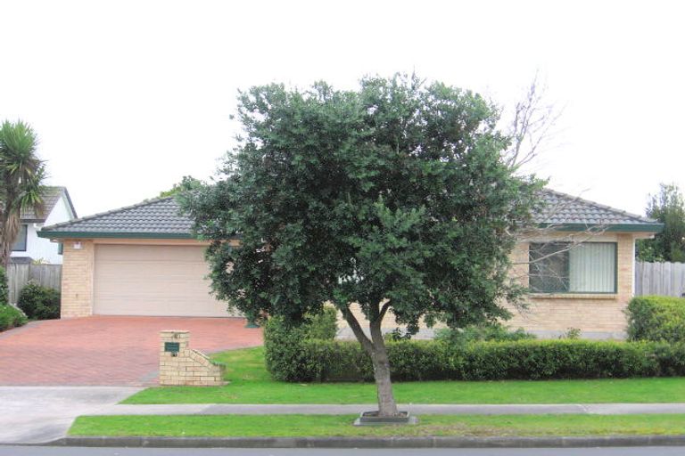 Photo of property in 77 Kilkenny Drive, Dannemora, Auckland, 2016
