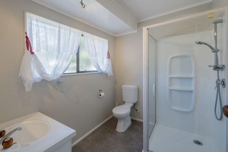 Photo of property in 9a Rodney Grove, Paraparaumu, 5032