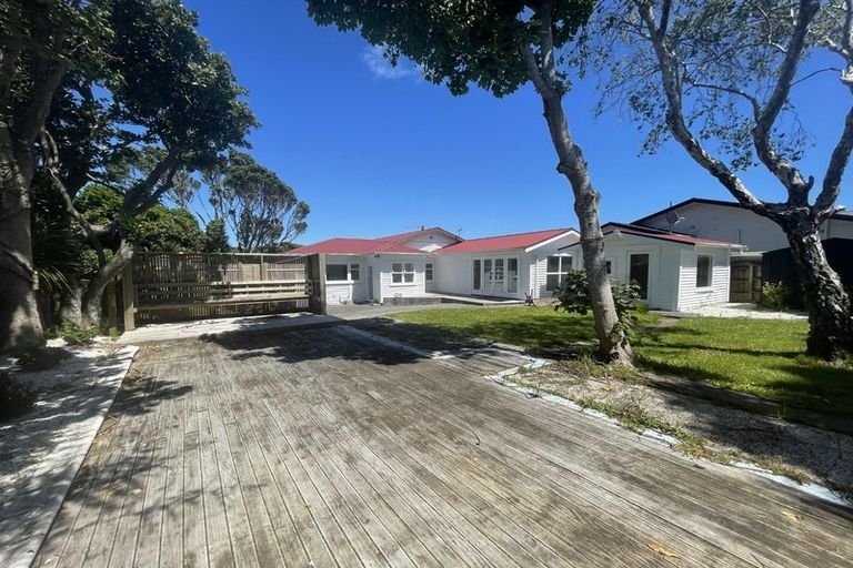Photo of property in 41 Lucknow Terrace, Khandallah, Wellington, 6035