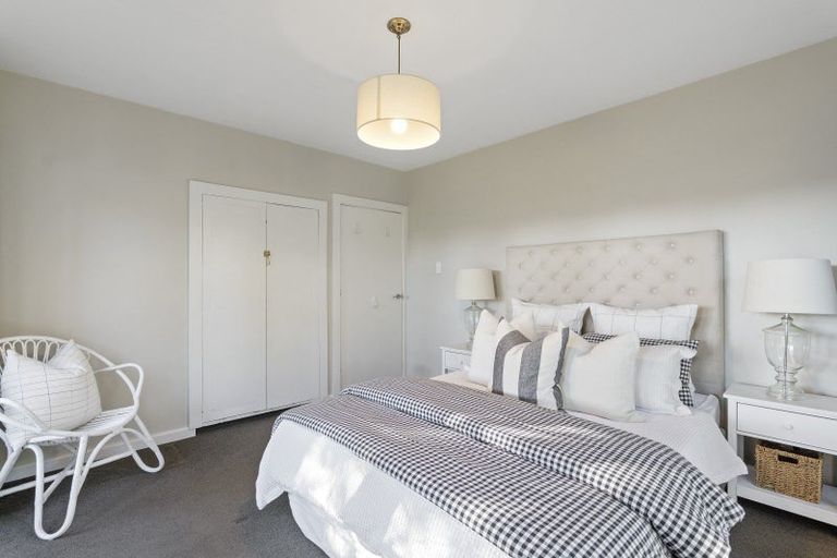 Photo of property in 27 Aorangi Road, Bryndwr, Christchurch, 8053