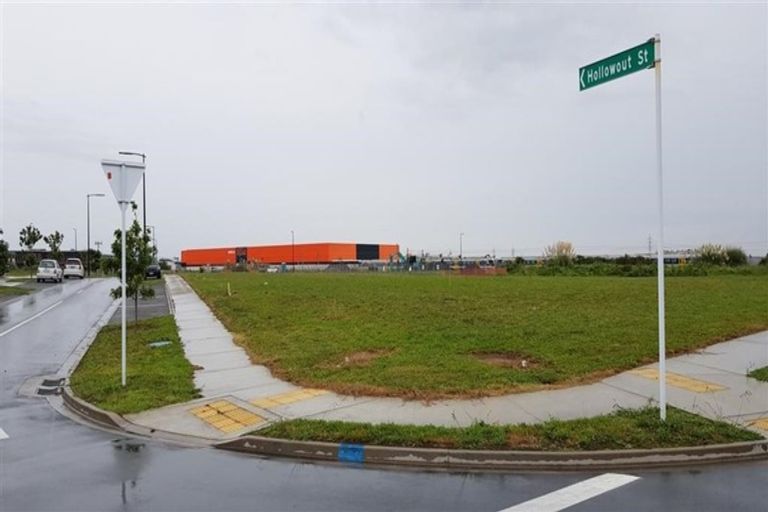 Photo of property in 1/26 Hollowout Street, Takanini, 2112