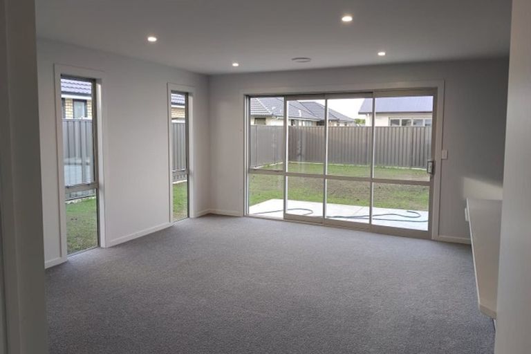 Photo of property in 18 Mckay Close, Frimley, Hastings, 4120