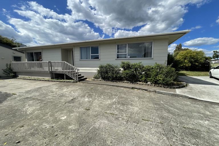 Photo of property in 105 Mahia Road, Wattle Downs, Auckland, 2103