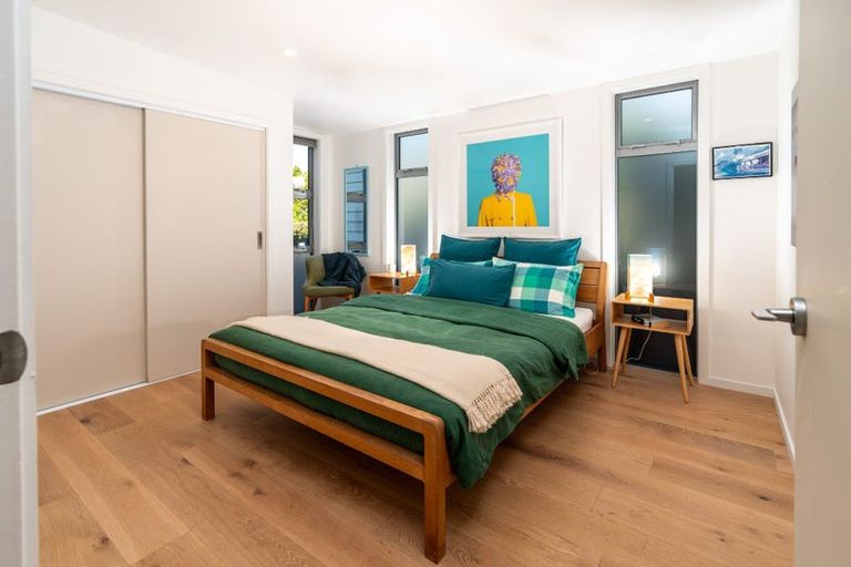 Photo of property in 6 Pine Ridge Terrace, Waikanae Beach, Waikanae, 5036