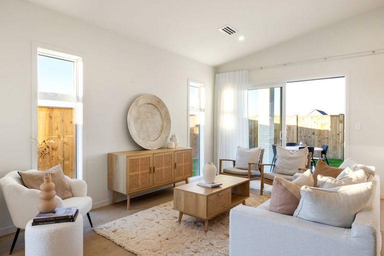 Photo of property in 45 Tangaroa Street, Cambridge, 3434