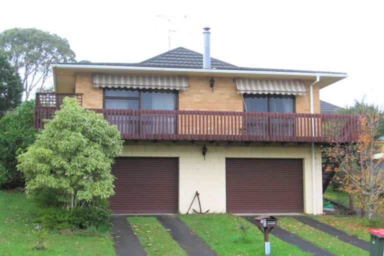 Photo of property in 97a Rosario Crescent, Red Beach, 0932