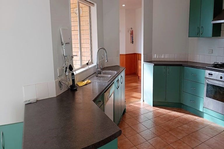 Photo of property in 1/149a Glengarry Road, Glen Eden, Auckland, 0602