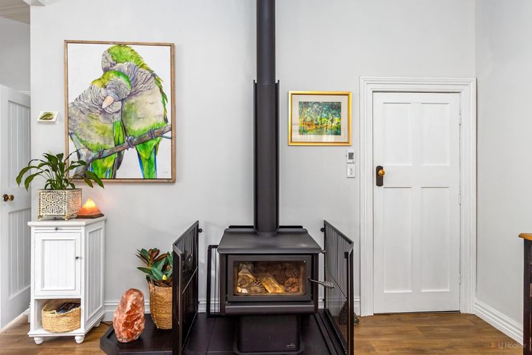 Photo of property in 22 Mckenzie Street, Geraldine, 7930