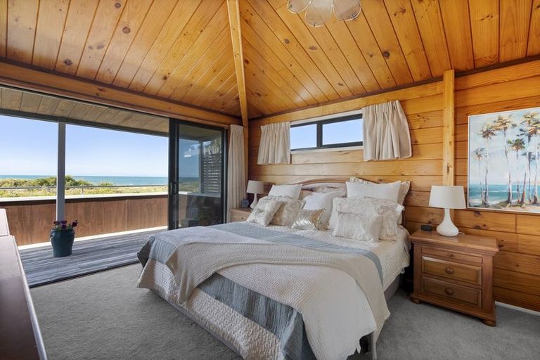 Photo of property in 18 Ocean Road, Ohope, 3121