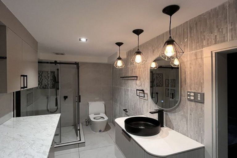 Photo of property in 1/16 Marriott Road, Pakuranga, Auckland, 2010