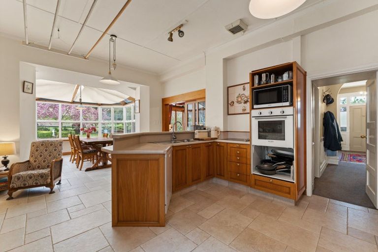 Photo of property in 108 Limeworks Road, Circle Hill, Milton, 9291