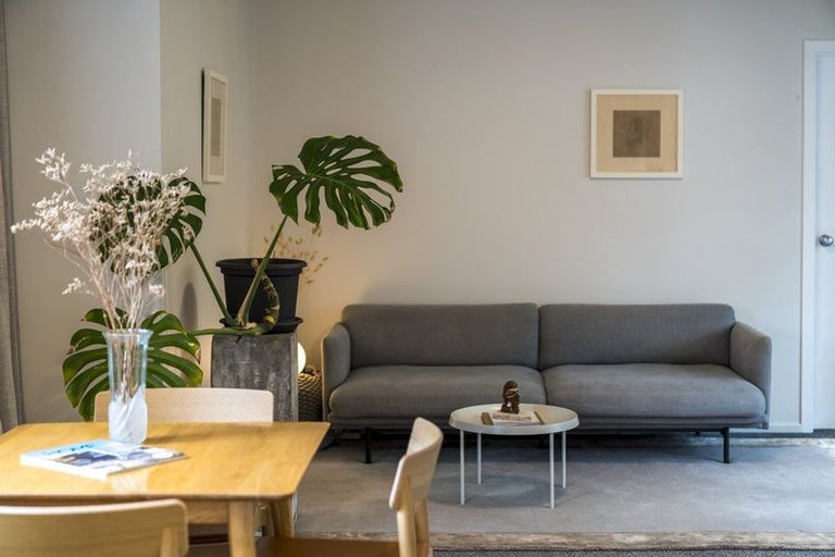 Photo of property in 37 Chorley Avenue, Massey, Auckland, 0614